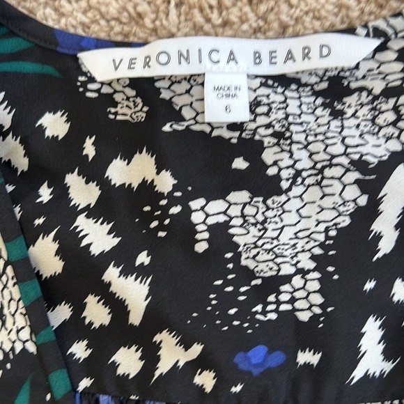 Veronica Beard green/black multi long sleeve silk dress. - Picture 5 of 9